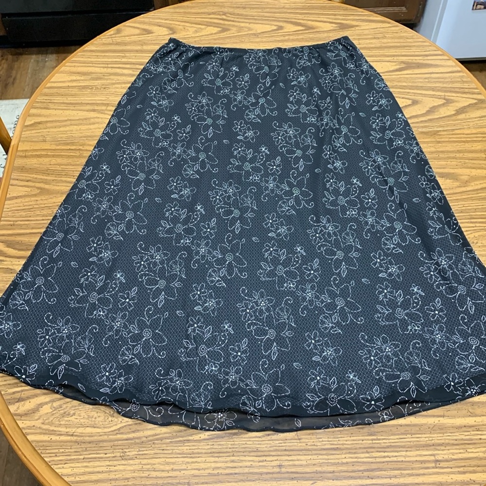 Long Modest Croft & Borrow black and white reversible skirt